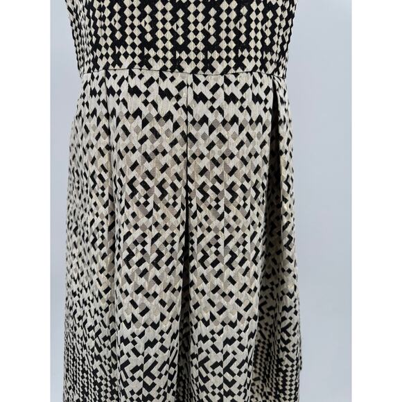 Sandra Darren Gold Black Metallic Dress Cap Sleeve Pleated Knee Length 12 L - Picture 3 of 9